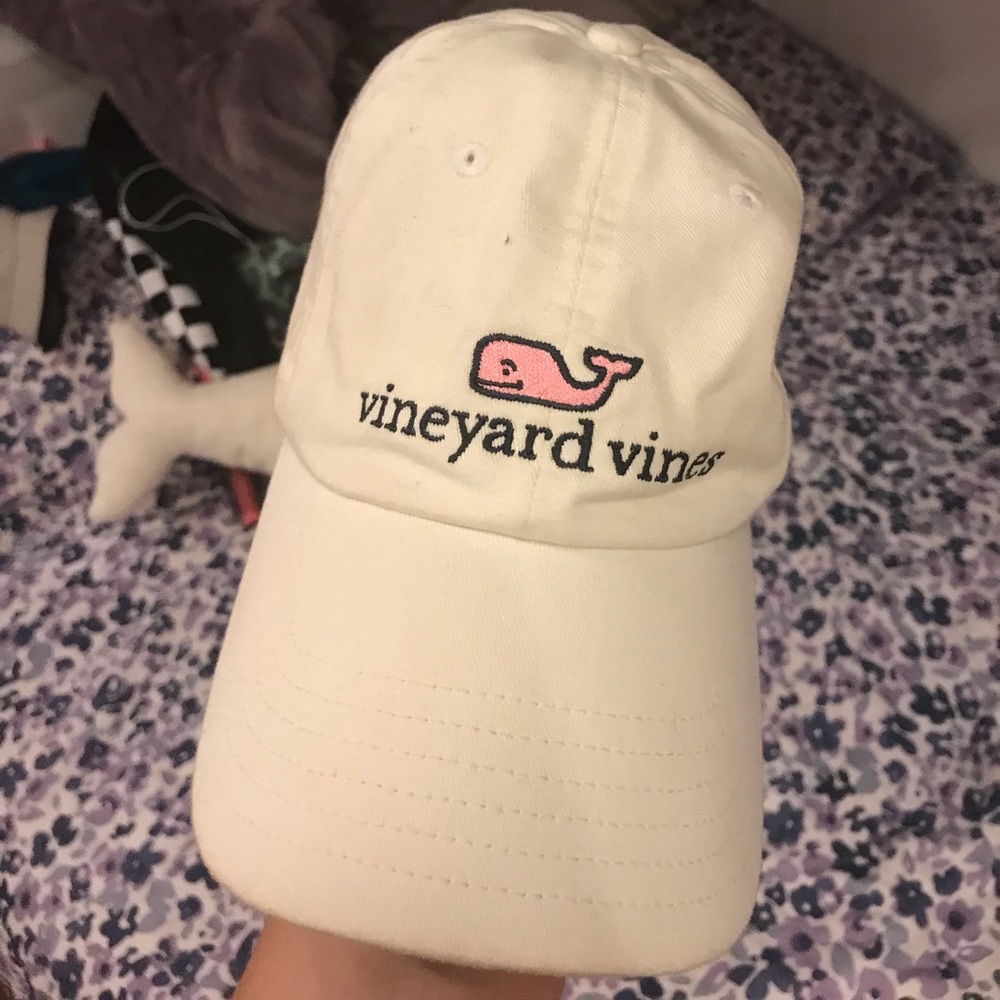 Vineyard Vines White Cap